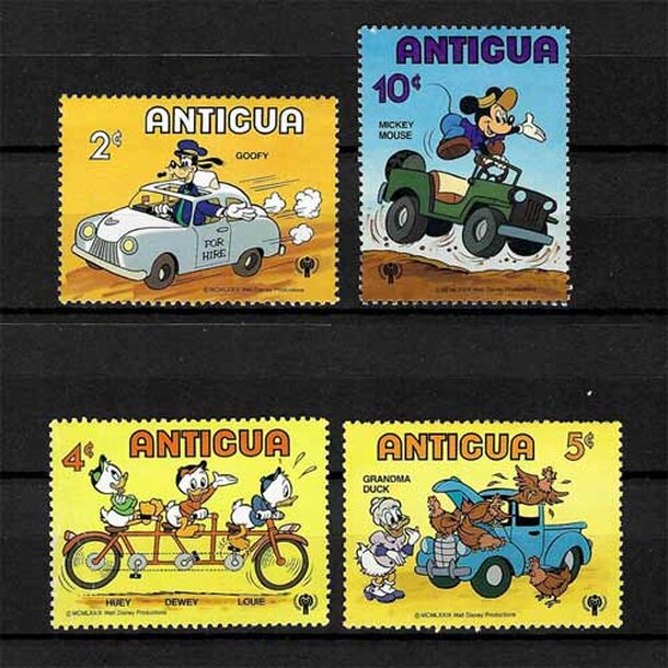 znamky-antigua-02
