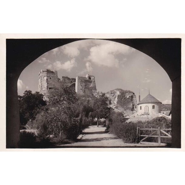 pohladnica-hrad-levice-1
