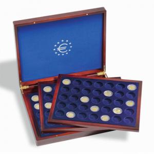 Drevený box na 105 ks 2 EURO mincí
Click to view the picture detail.